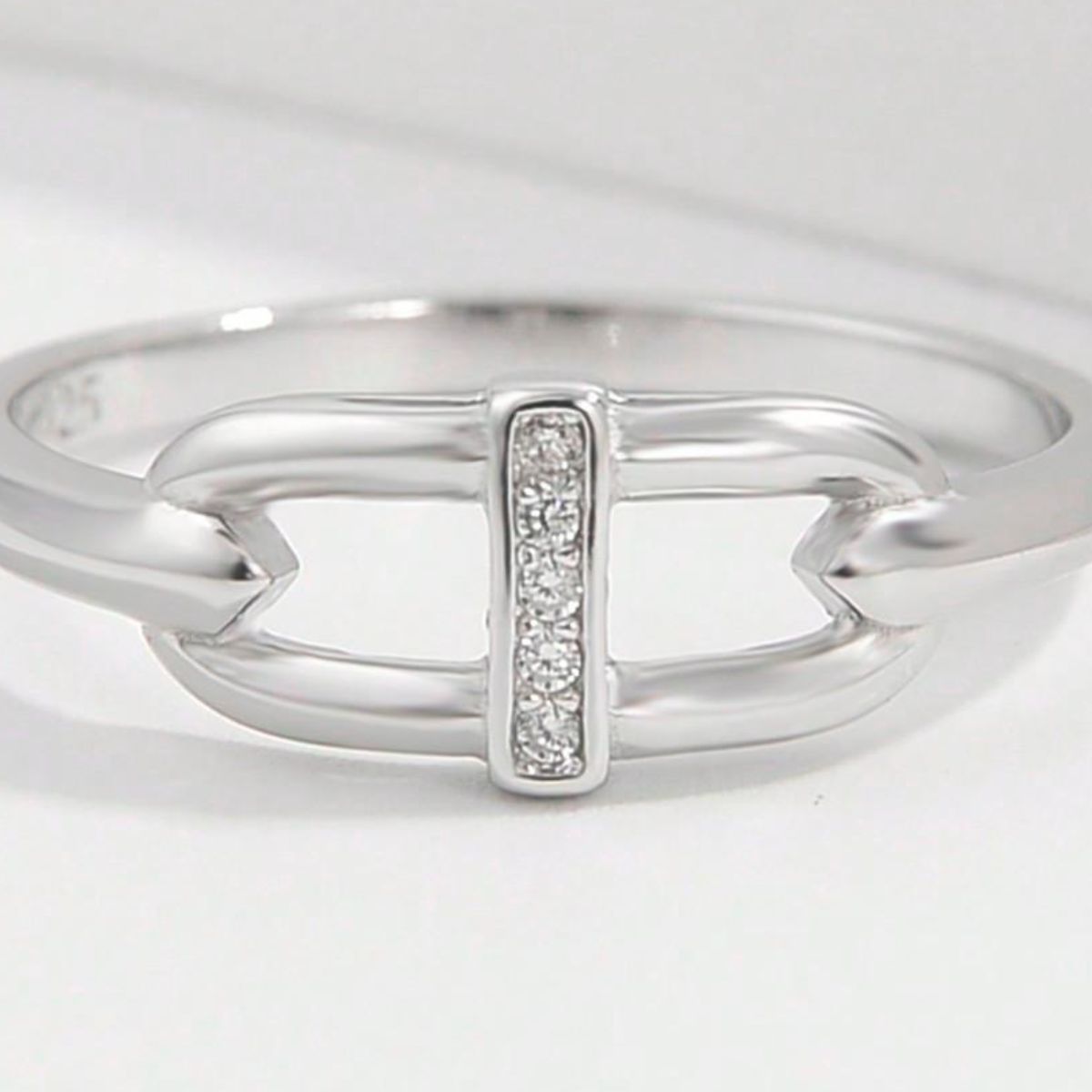 925 Sterling Silver Inlaid Zircon Ring